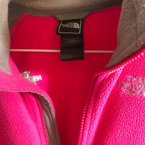 PINK & GRAY NORTH FACE SWEATSHIRT - Picture 3 of 5